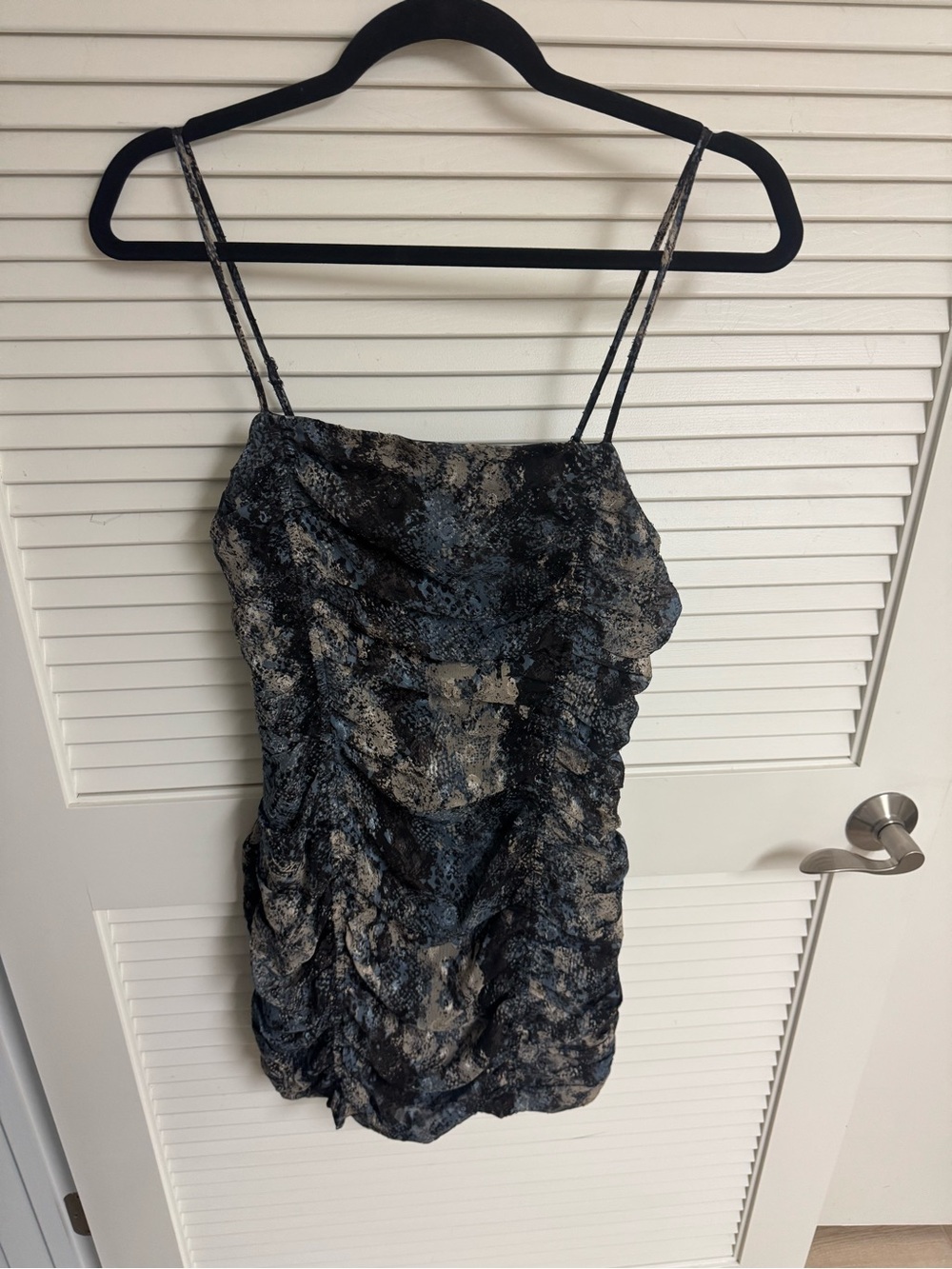 J.O.A. Blue and Black Ruched Snake-Print Mini Dress